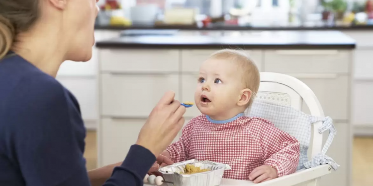 صندلی غذای کودک چی بخرم