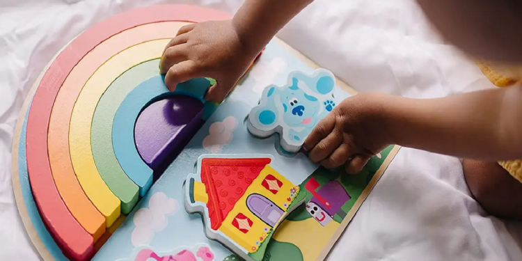 اسباب بازی برای کودک یک ساله