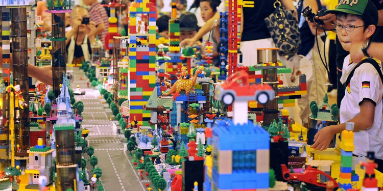 معروف ترین اسباب بازی های دنیا