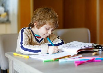 افزایش تمرکز کودک با بازی